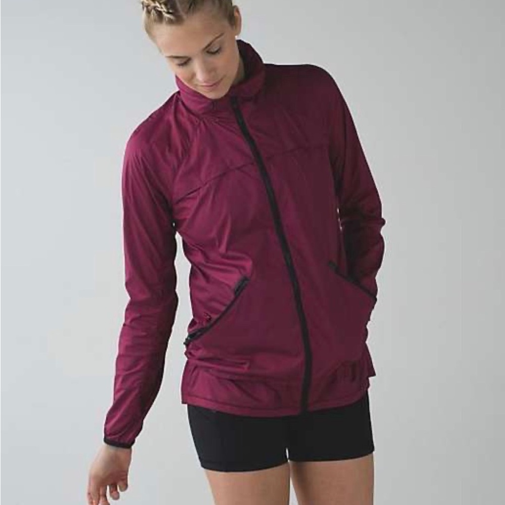 Lululemon Miss Misty Jacket II size 8 Dashing Purple